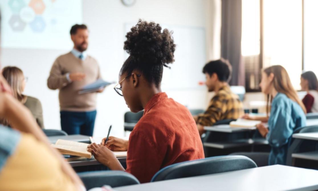 Практическая работа с базами данных